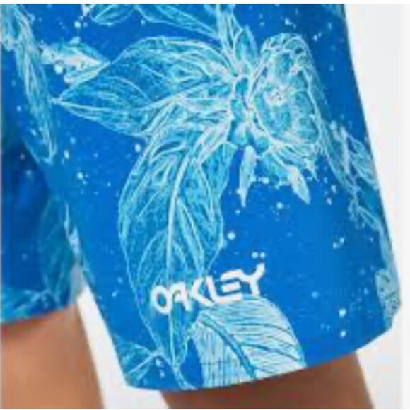 EUC Oakley Blue Striped/Floral Retro Split 21 Board Shorts in Men's 36 - Picture 5 of 10
